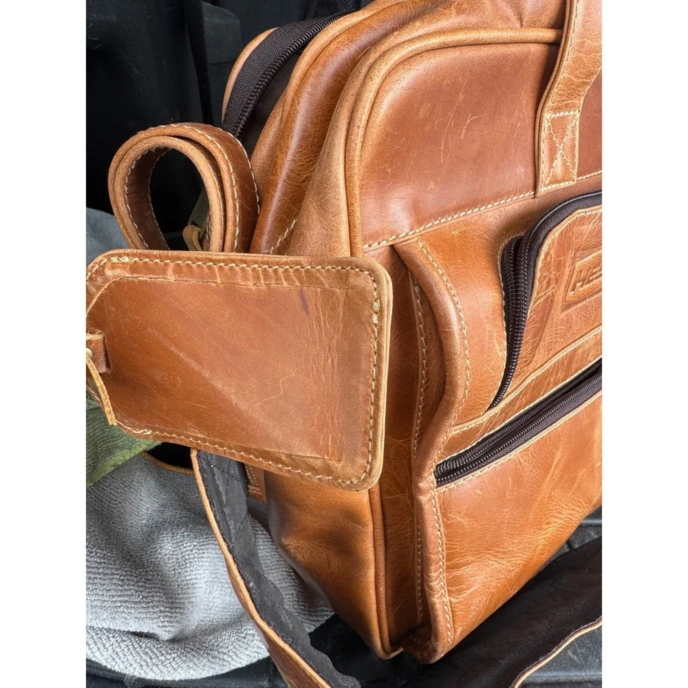 Vintage Hess Mens Tan Brown Leather Briefcase Messenger Bag Multi-Pocket Travel